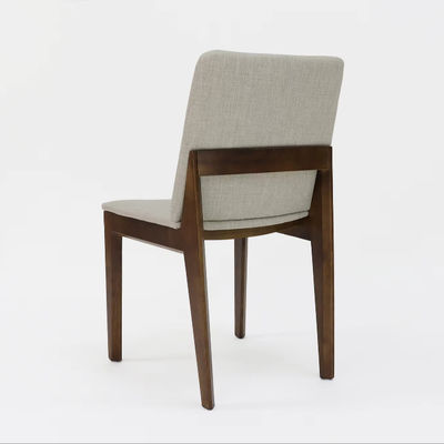 Silla de comedor de madera sólida con tapicería y brazo de acento