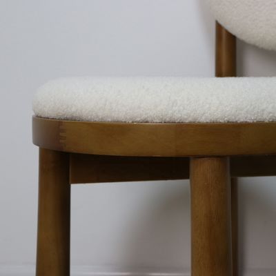 Silla de comedor de diseño de respaldo de lujo totalmente ensamblada para hotel y restaurante modernos