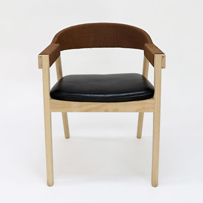 Instalaciones de ocio Silla de comedor de madera maciza para restaurantes Cordón tejido a mano Sencillez general Muebles para el hogar