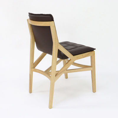 Instalaciones de ocio Silla de comedor de madera maciza para restaurante Modernidad sencillez Muebles para el hogar W54*D57*H88.5CM