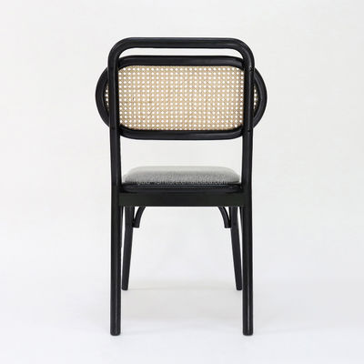 Diseños personalizados silla de rattan de madera para comedor W47 * D51 * H82.5CM en madera sólida natural