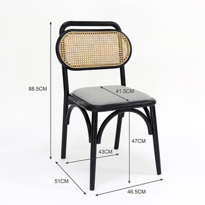 Diseños personalizados silla de rattan de madera para comedor W47 * D51 * H82.5CM en madera sólida natural