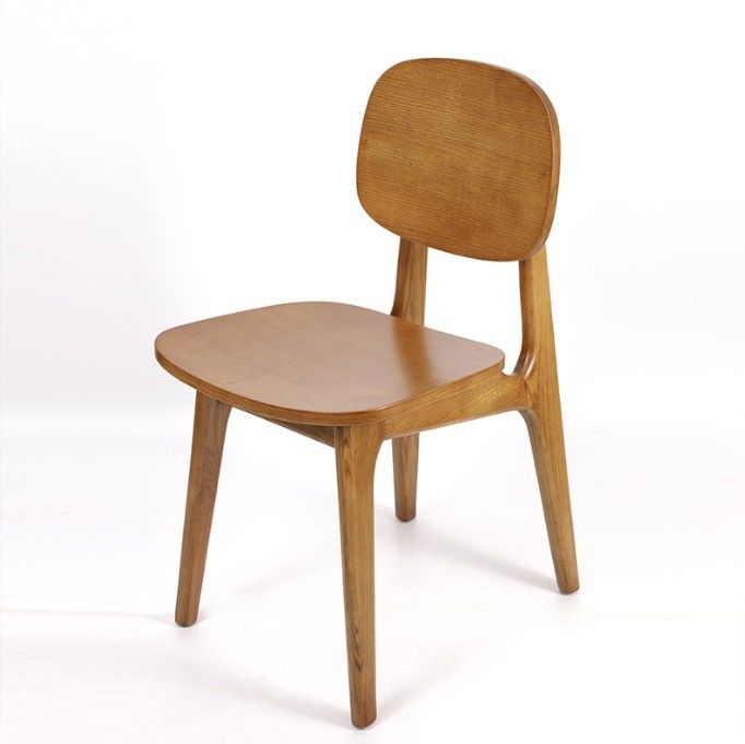 Silla de restaurante nórdica de madera de caucho Exquisitas sillas de madera para el comedor moderno
