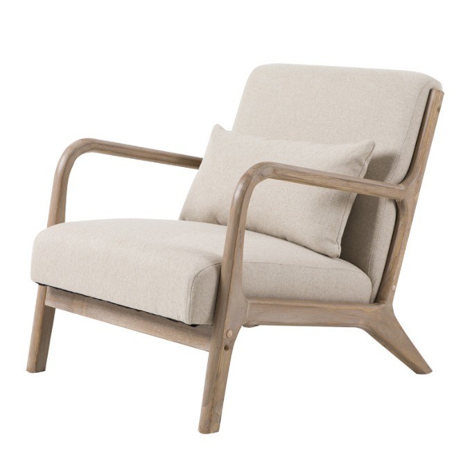 Sofá de salón nórdico moderno con reposabrazos tapizados y construcción de madera sólida