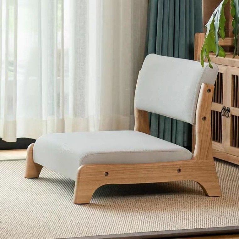 Embalaje de correos estilo japonés Tatami madera sin piernas suelo silla de té de madera sólida con respaldo