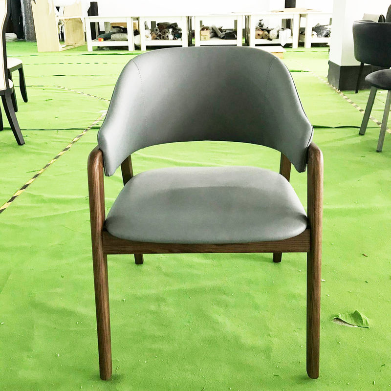 Silla de tapicería moderna a medida para restaurante Hotel Muebles de madera sólida Silla de comedor del taller