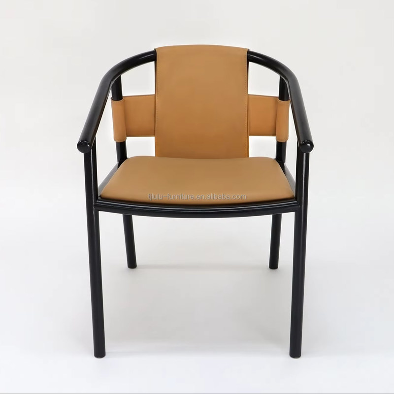 Silla de comedor específica marco de madera maciza salón de ocio acento sillas de brazos con cuero de silla marrón